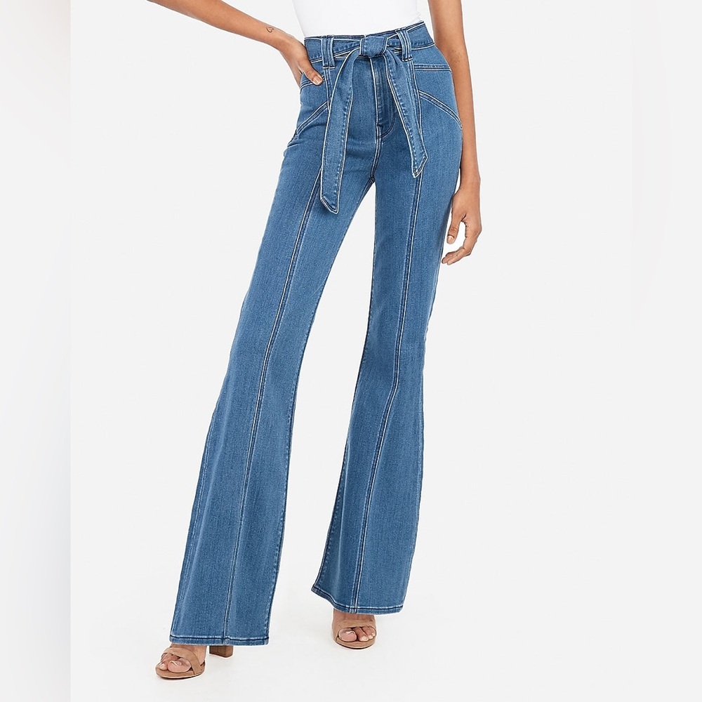 NWOT Express Bell Flare High Rise Stretch Jeans Medium Wash, Belt 4 Long 30x36